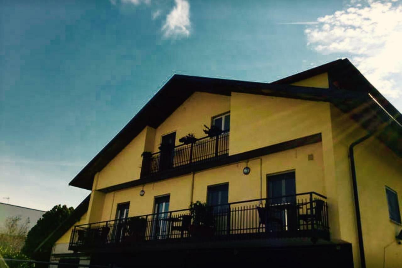 Il Turista Villa Pavia Exterior photo